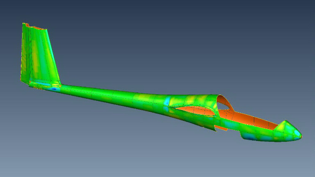 Flächenrückführung - Segelflieger Seitenansicht - NURBS mit Fittingfehler